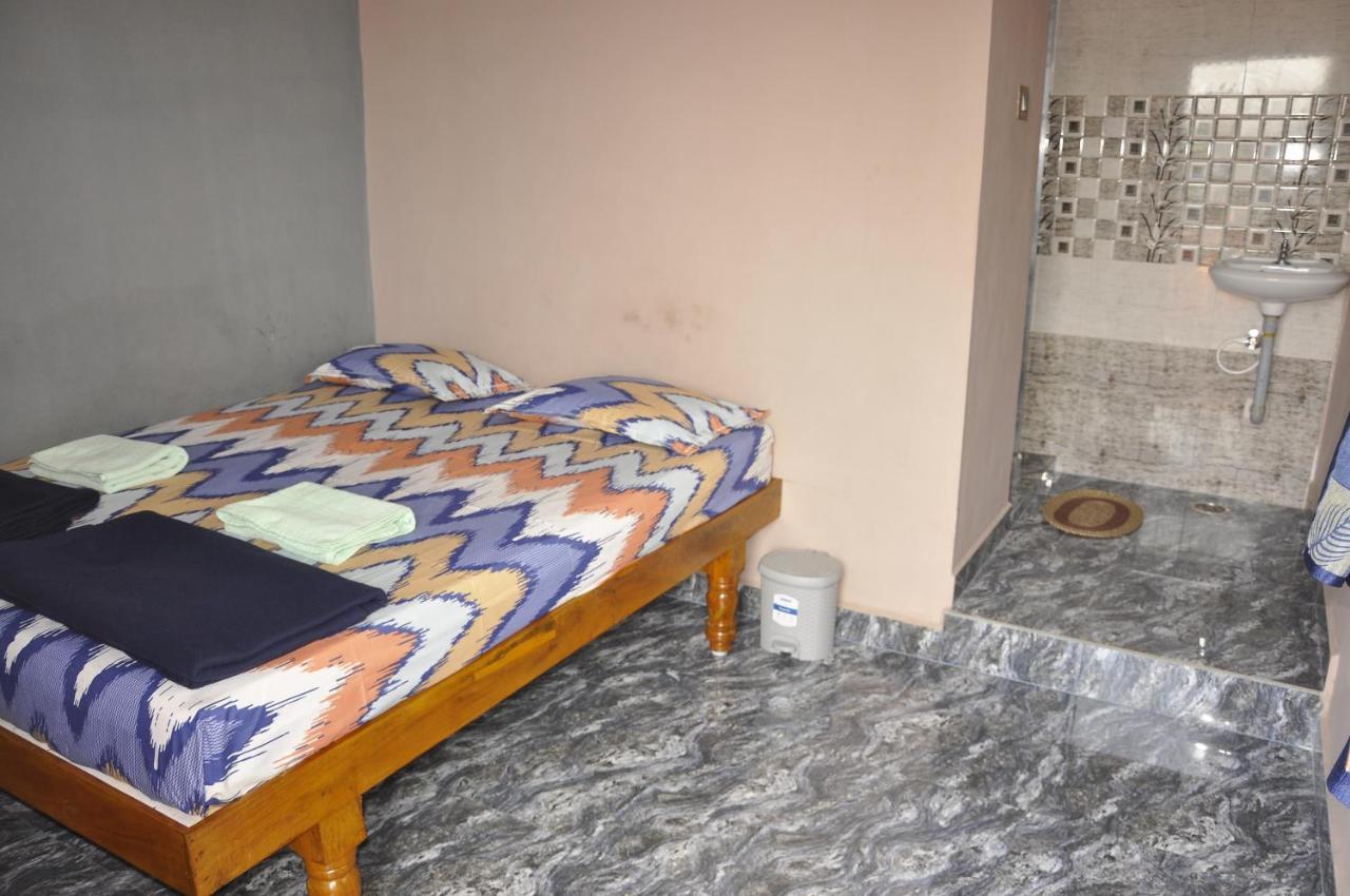 Classic Homestay Hampi Bilik gambar