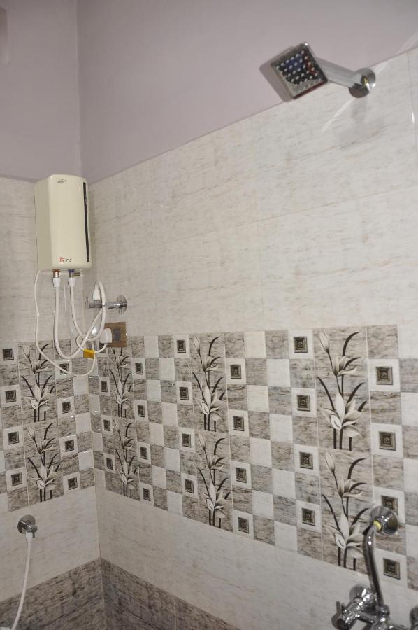 Classic Homestay Hampi Luaran gambar