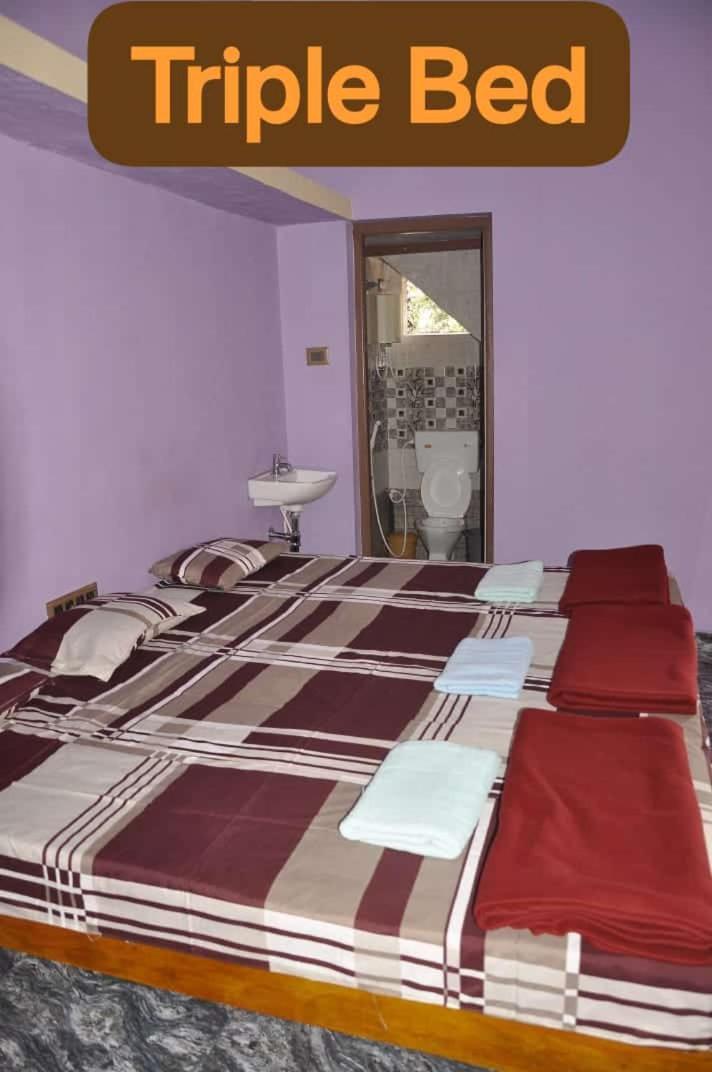 Classic Homestay Hampi Luaran gambar