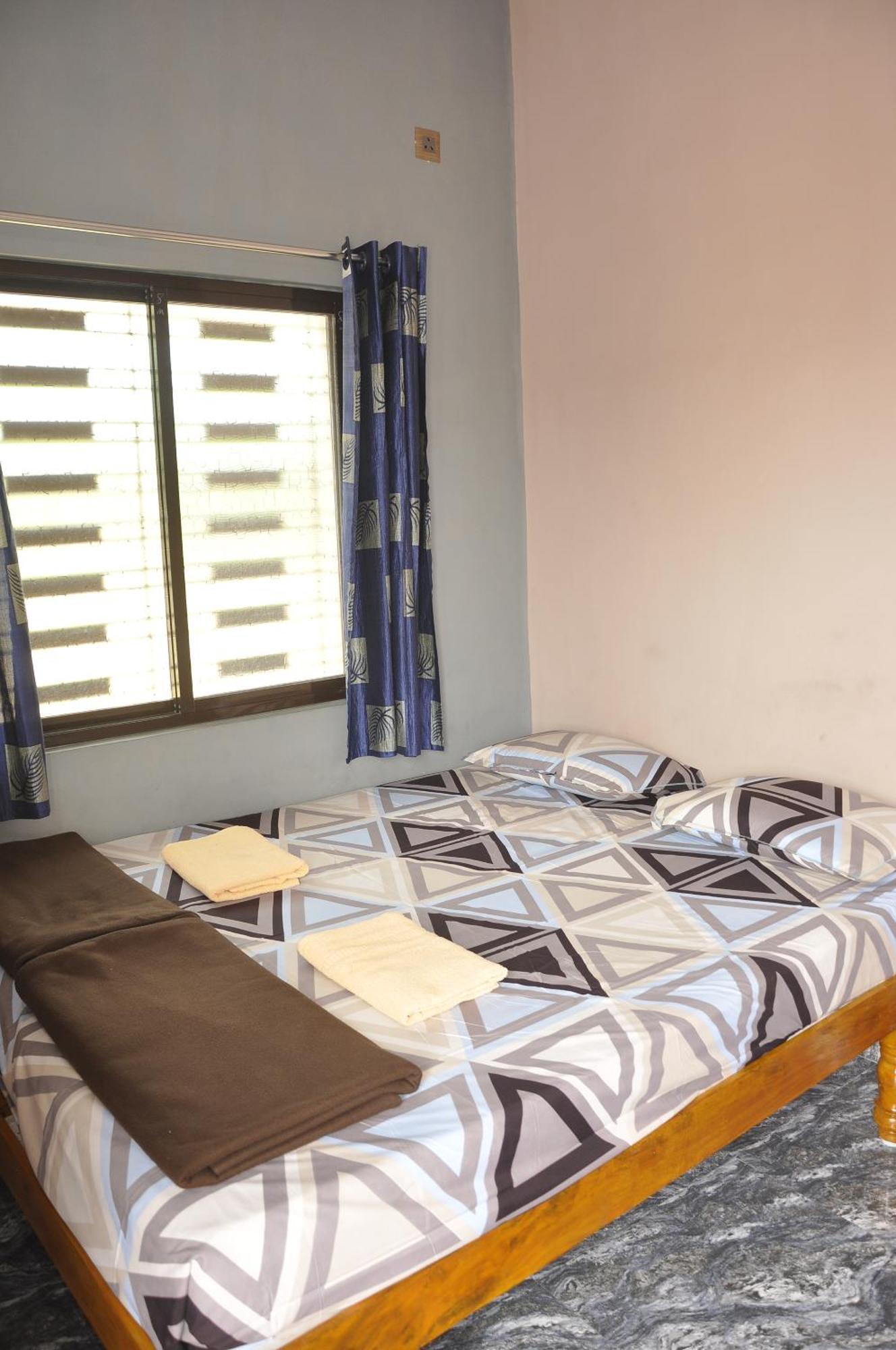 Classic Homestay Hampi Bilik gambar