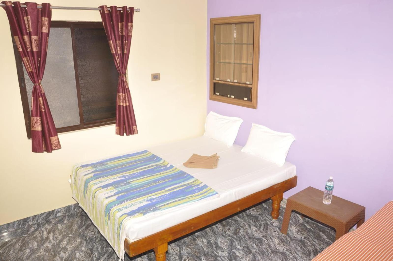 Classic Homestay Hampi Luaran gambar